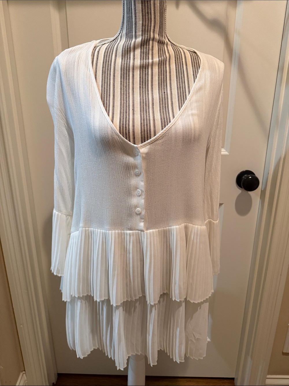 For The Republic Cream Pleated Tiered V-Neck Peplum Top